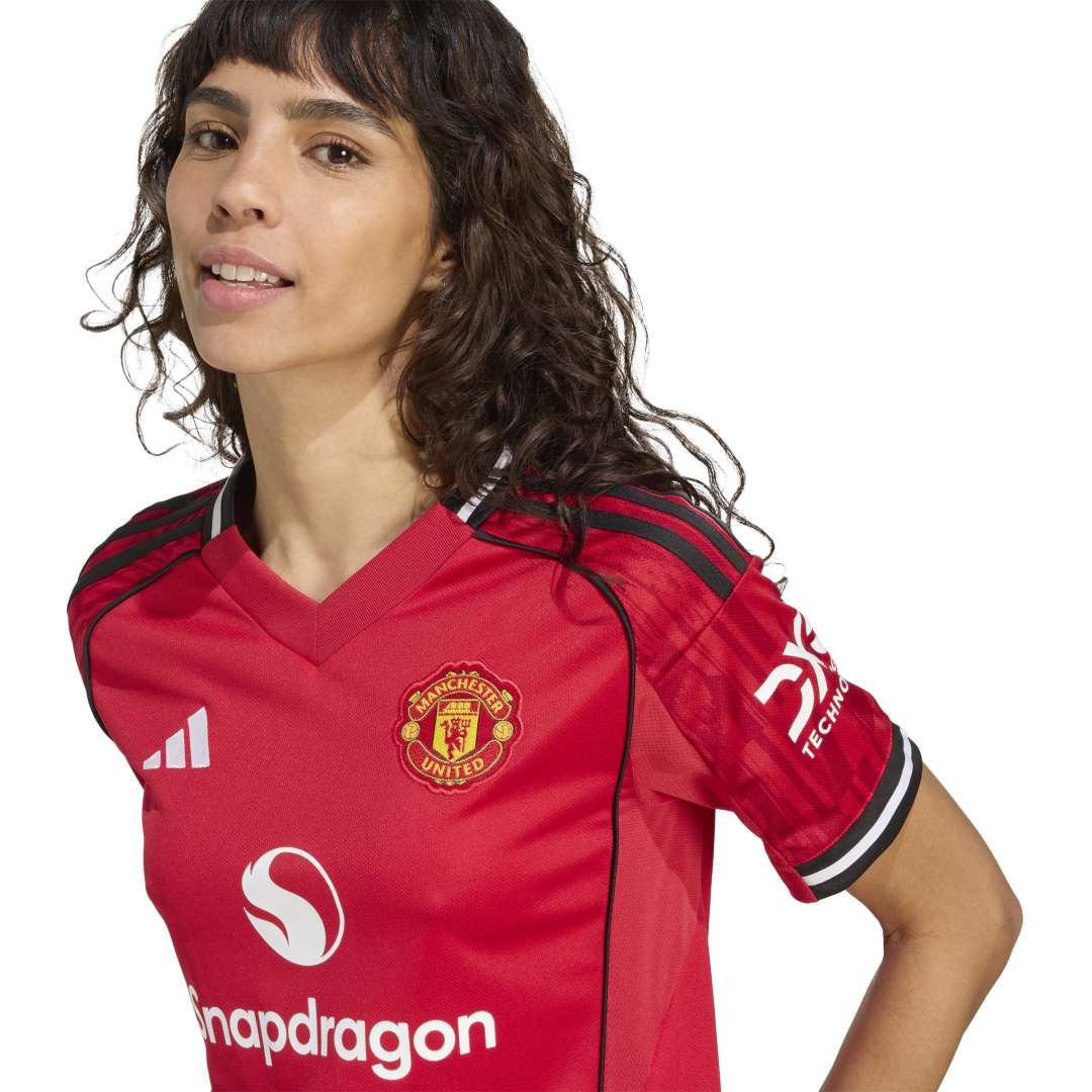 Manchester United 25/26 Home Women's Jersey