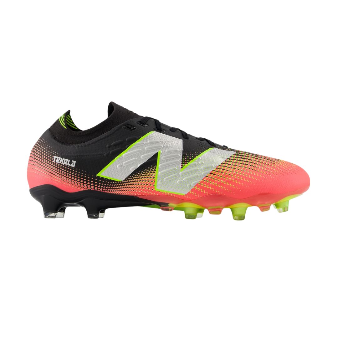 New Balance Tekela Pro Low Laced FG V4+ Boots -BLACK PINK