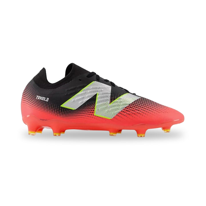 New Balance Tekela Magia v4+ FG - Black / Pink