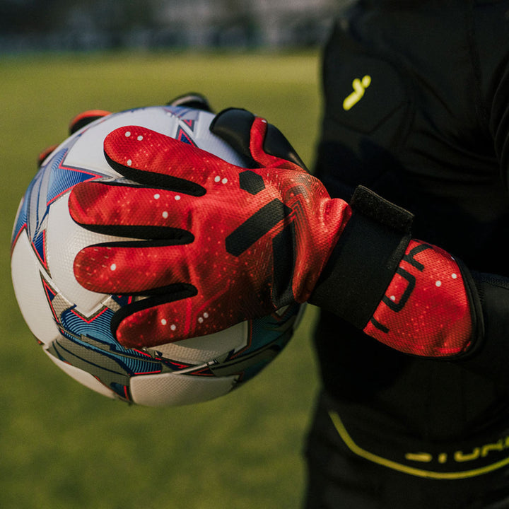 Storelli Goalkeeper Gloves Gladiator Challenger Junior - Black / Red