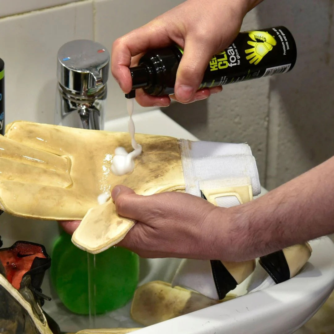 GloveGlu - Glove & Boot Cleaning Foama