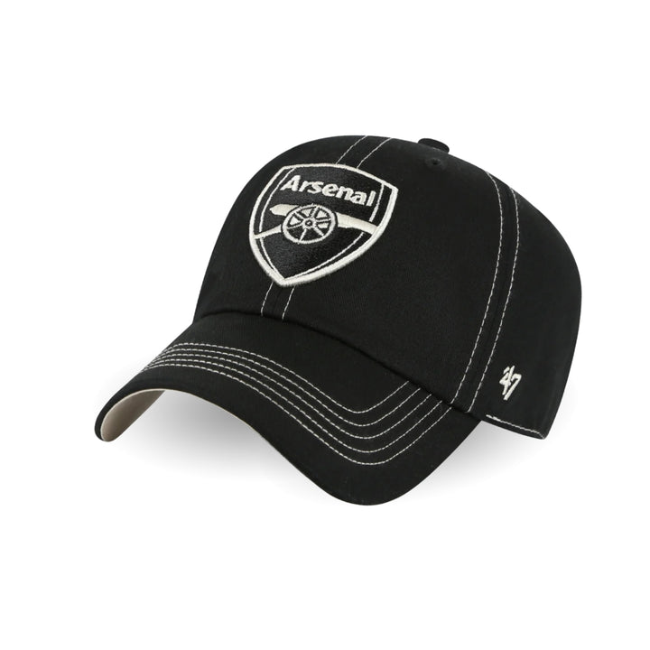 Black cap with Arsenal logo on a white background