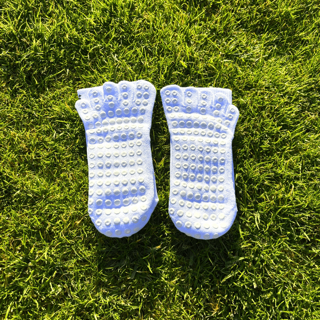 ONZ Elite 5-Toe Grip Socks