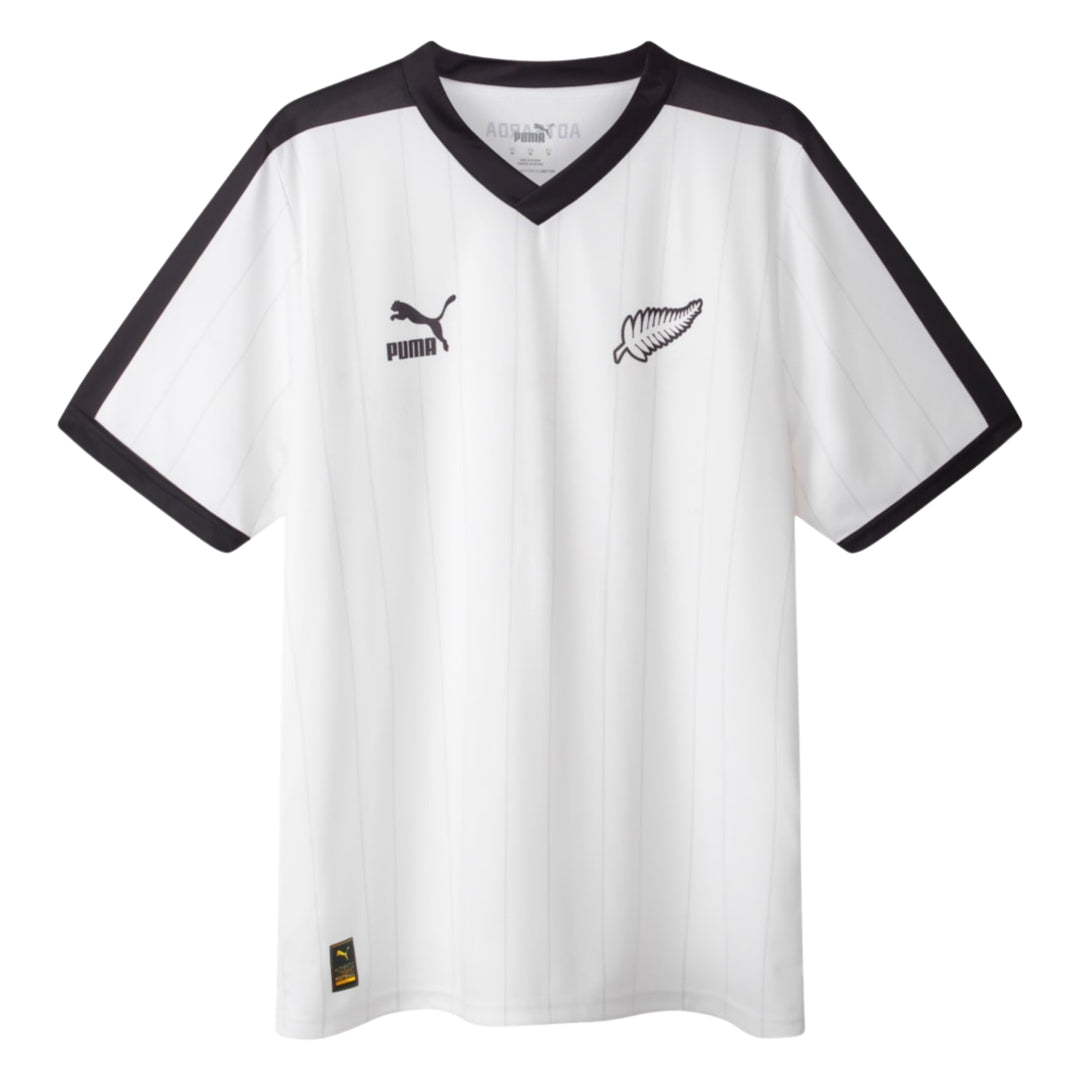All Whites Retro Kit Unisex - White
