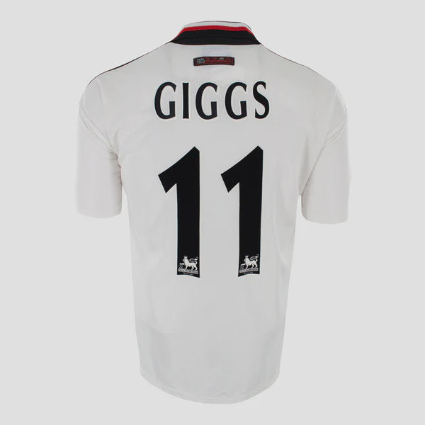 Manchester United  1997-99 Away Shirt Giggs 11