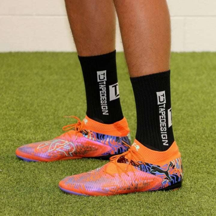PUMA Future 8 Ultimate Creativity NJR - ORANGE POPPY/BLACK/AMETHYST/PEPPERMINT
