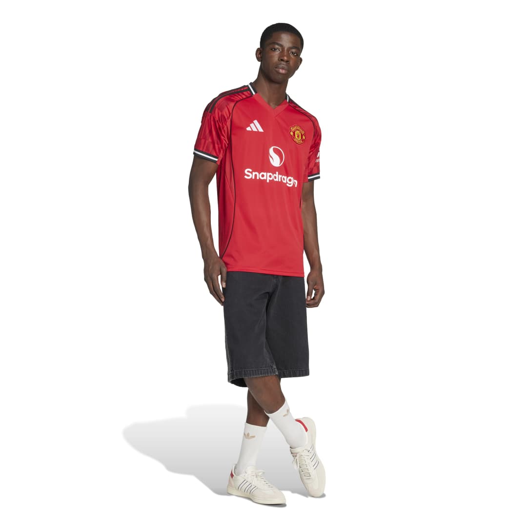 Manchester United 25/26 Home Jersey