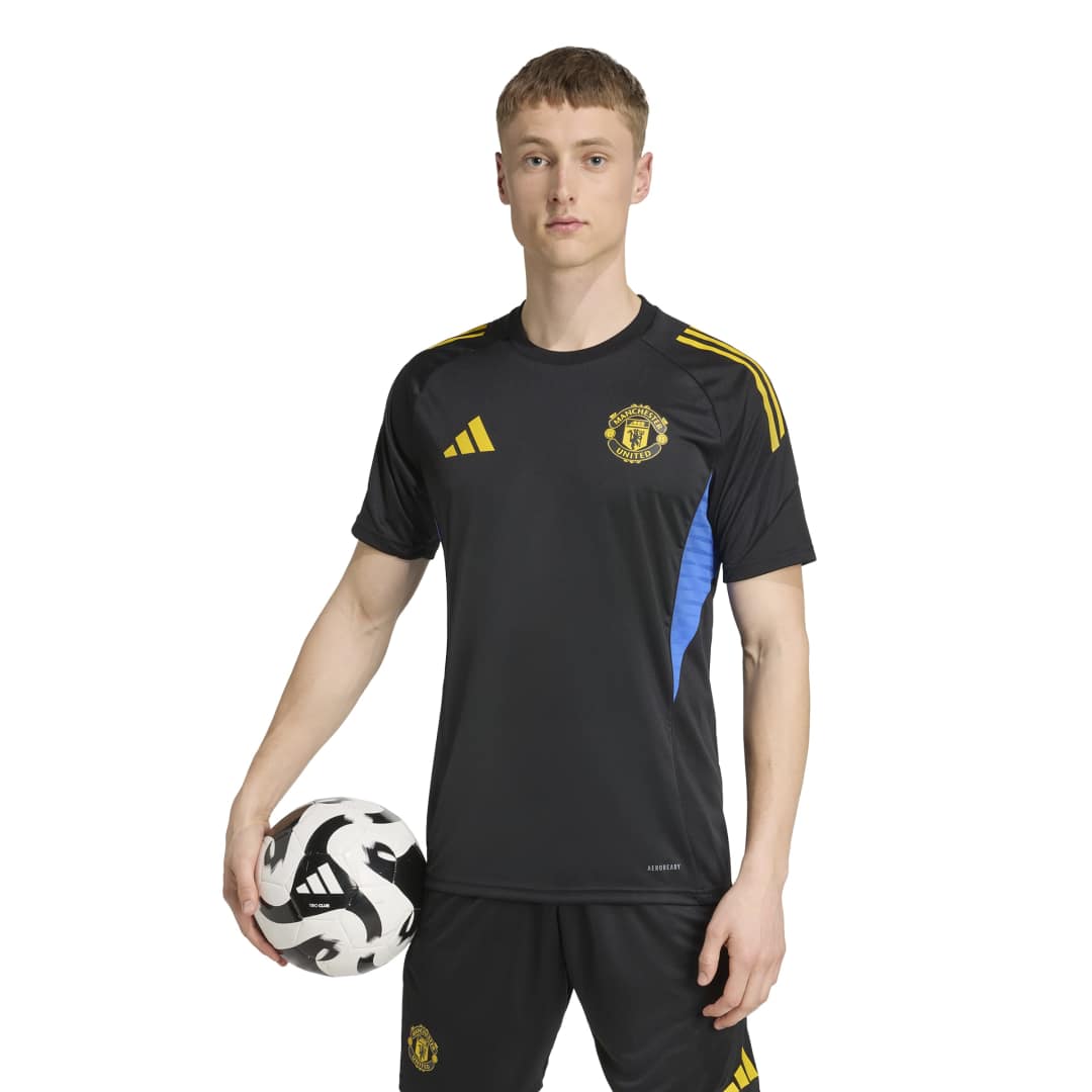 Manchester United 25/26 Training Jersey