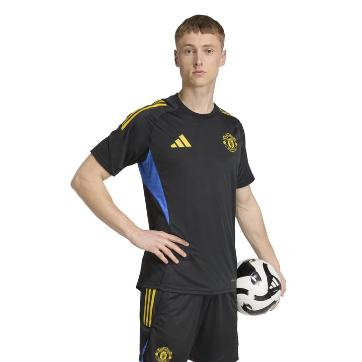 Manchester United 25/26 Training Jersey