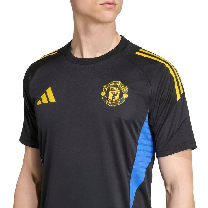 Manchester United 25/26 Training Jersey