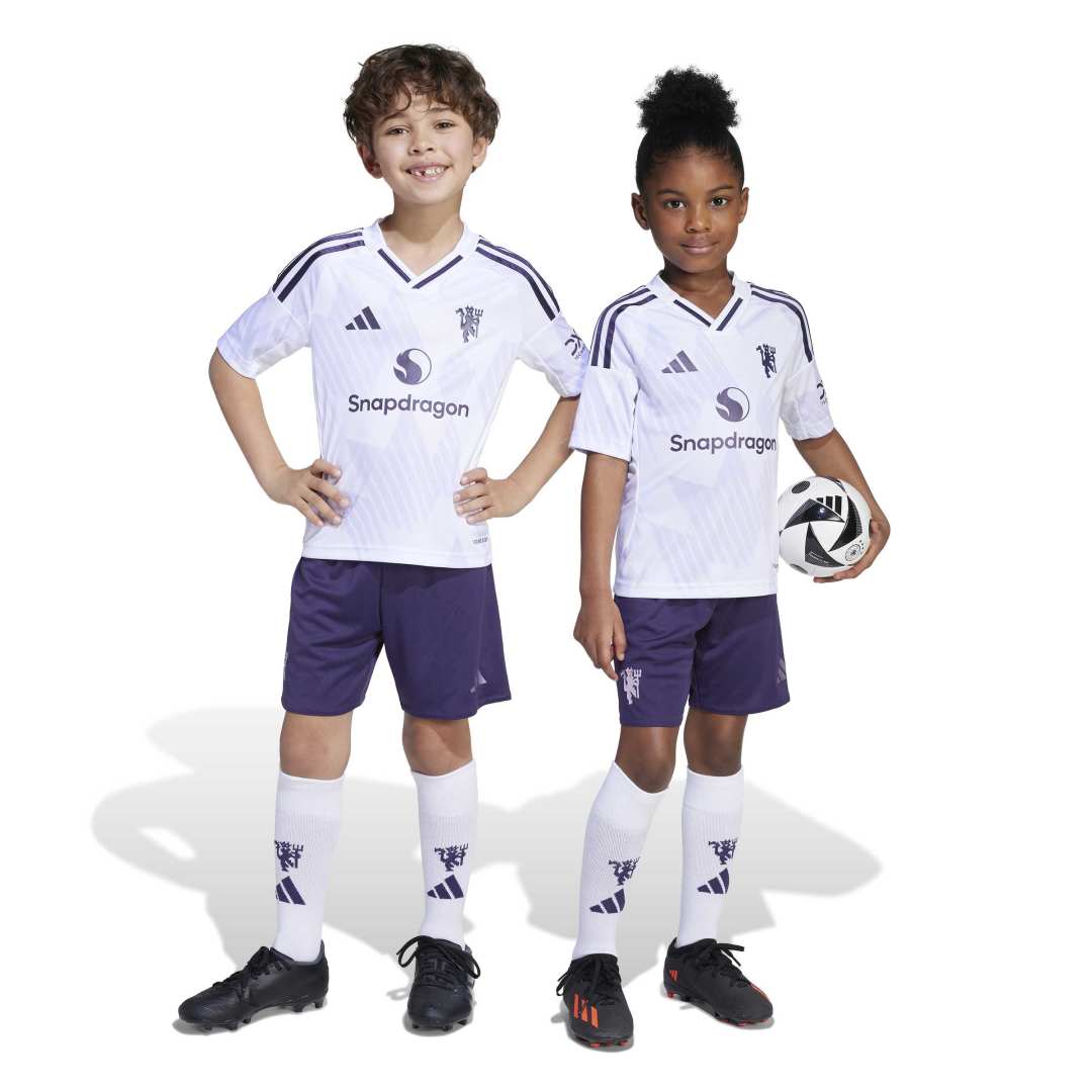 Manchester United 25/26 Away Mini Kit