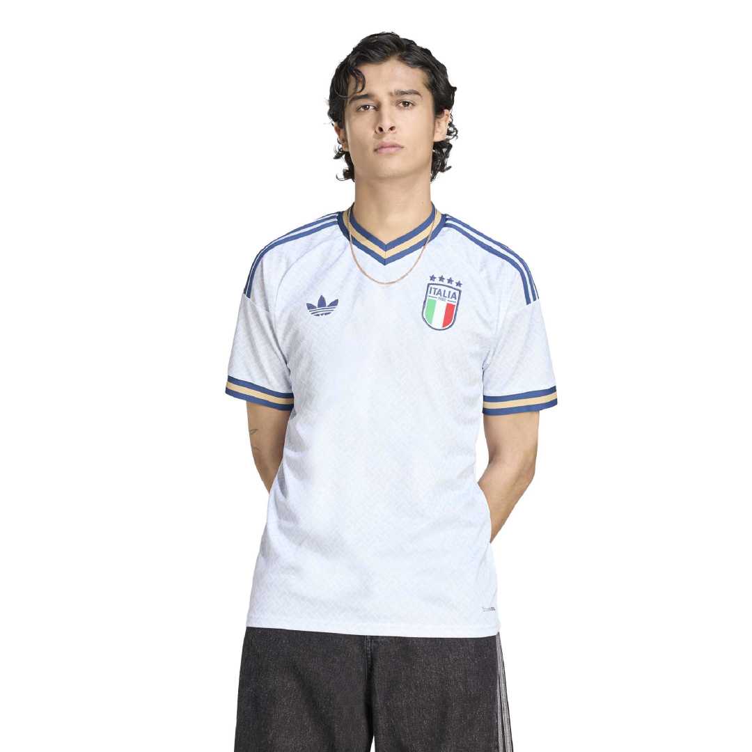 Italy 26 Away Jersey