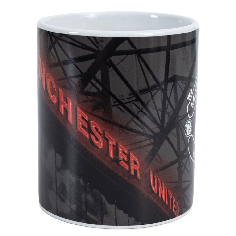 Manchester United Old Traffod Mug - Black