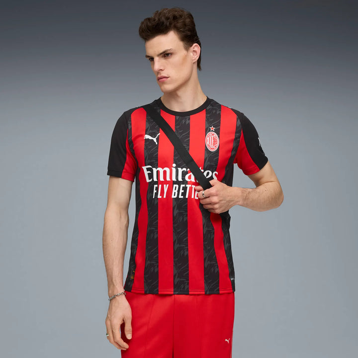 AC Milan 25/26 Home Jersey - Adult