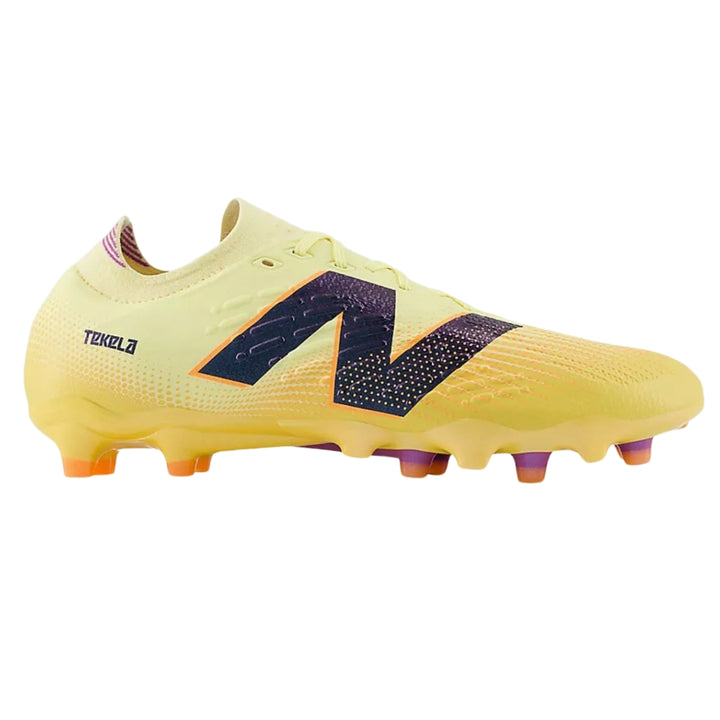 New Balance Tekela Pro FG v4+ - PARCHMENT