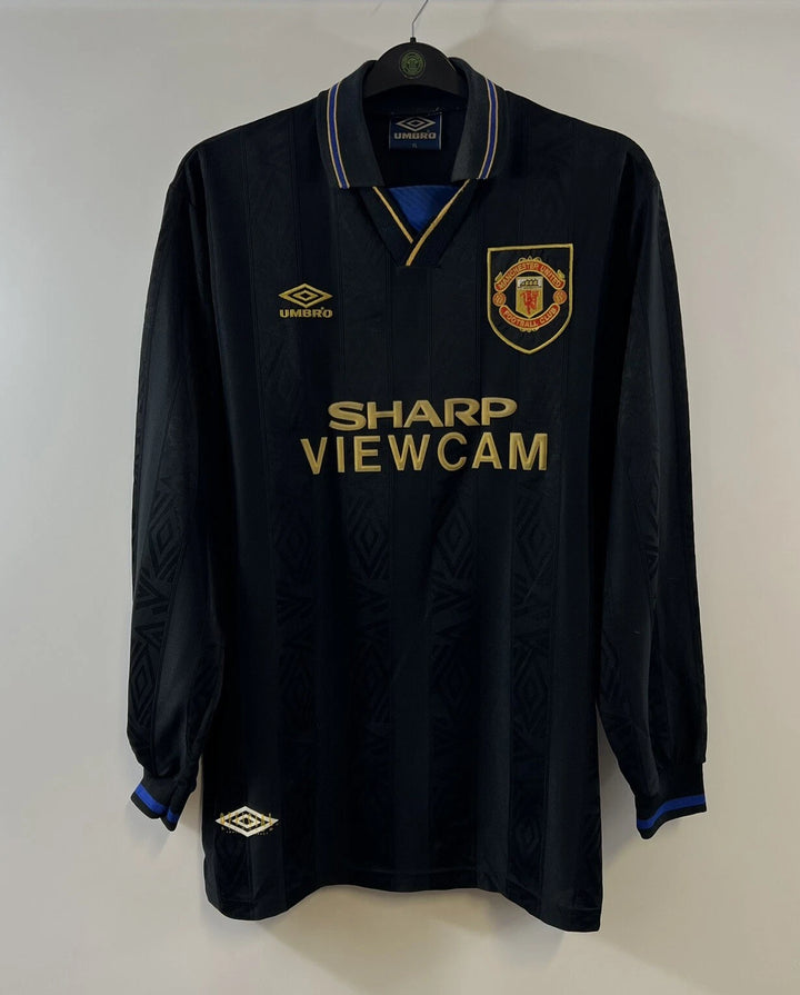 Manchester United Full Sleeve Cantona Away Shirt 1993/95